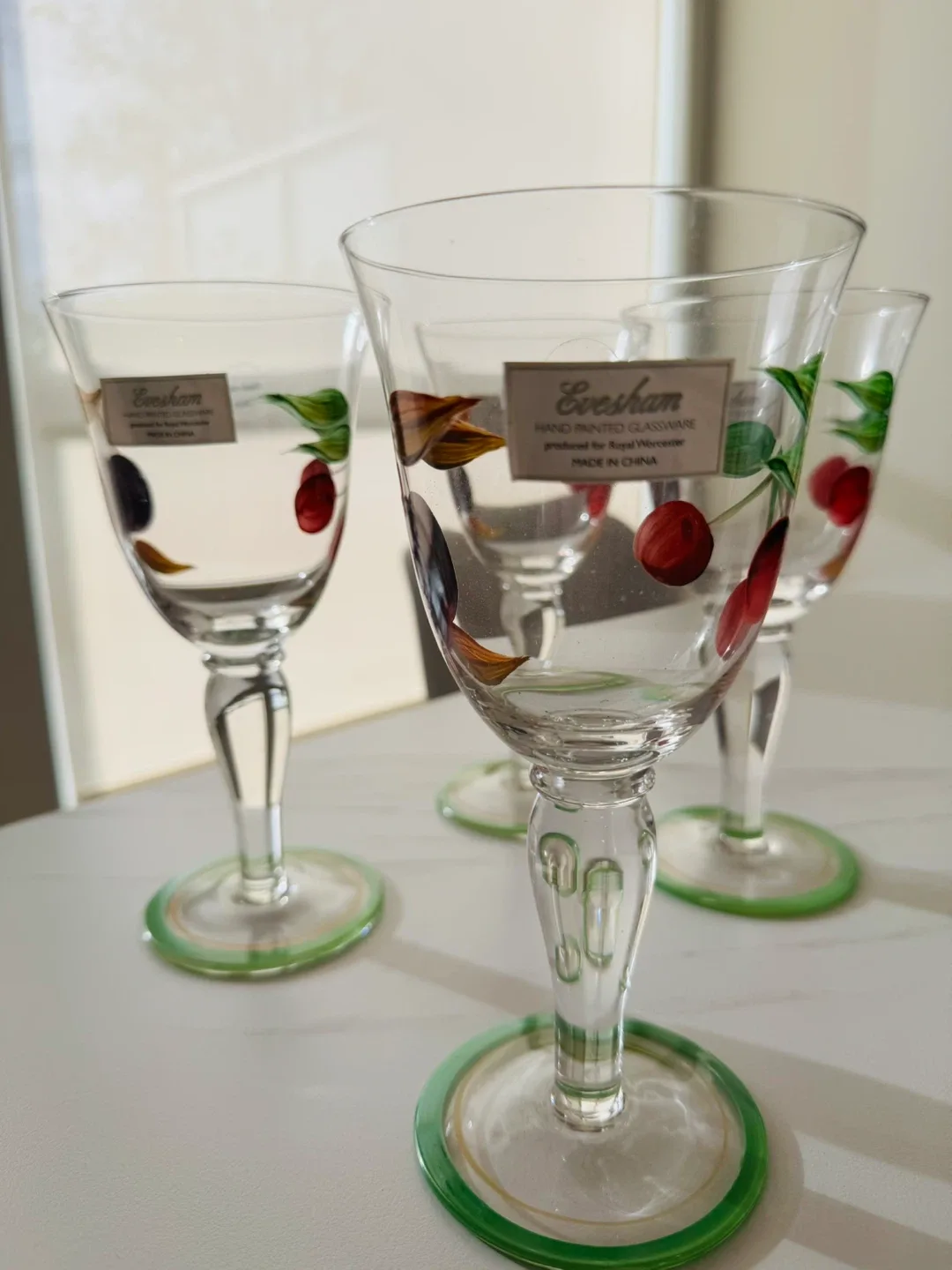 Evesham Royal Worcester Hand Painted Glassware- set of 4 image indicator(2)