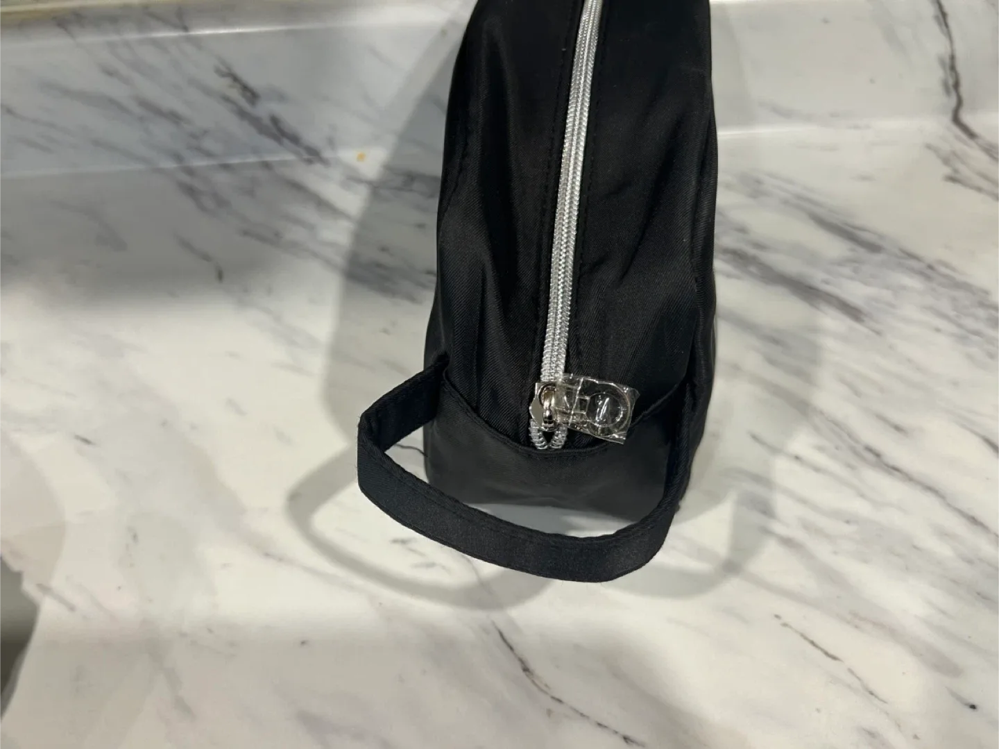 Salvatore Ferragamo Toiletry Bag - Black image indicator(2)