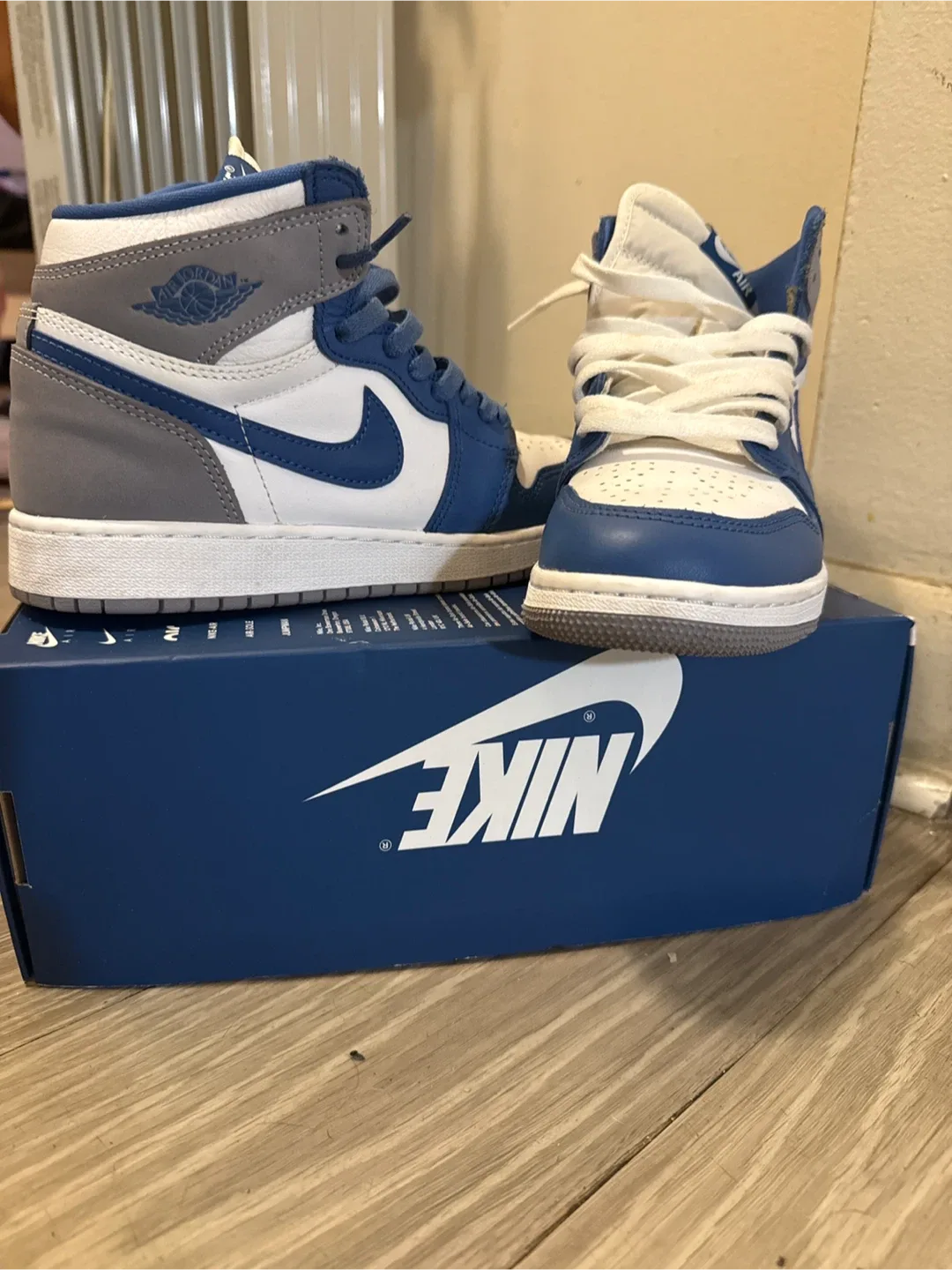 Nike Air Jordan 1 Retro High Blue/White