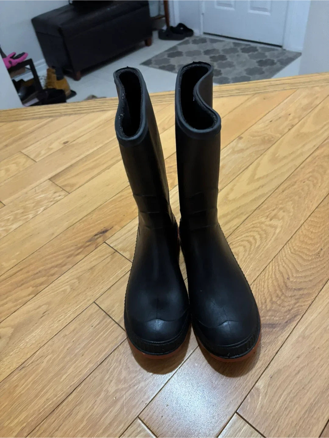 Black Rubber Rain Boots image indicator(3)