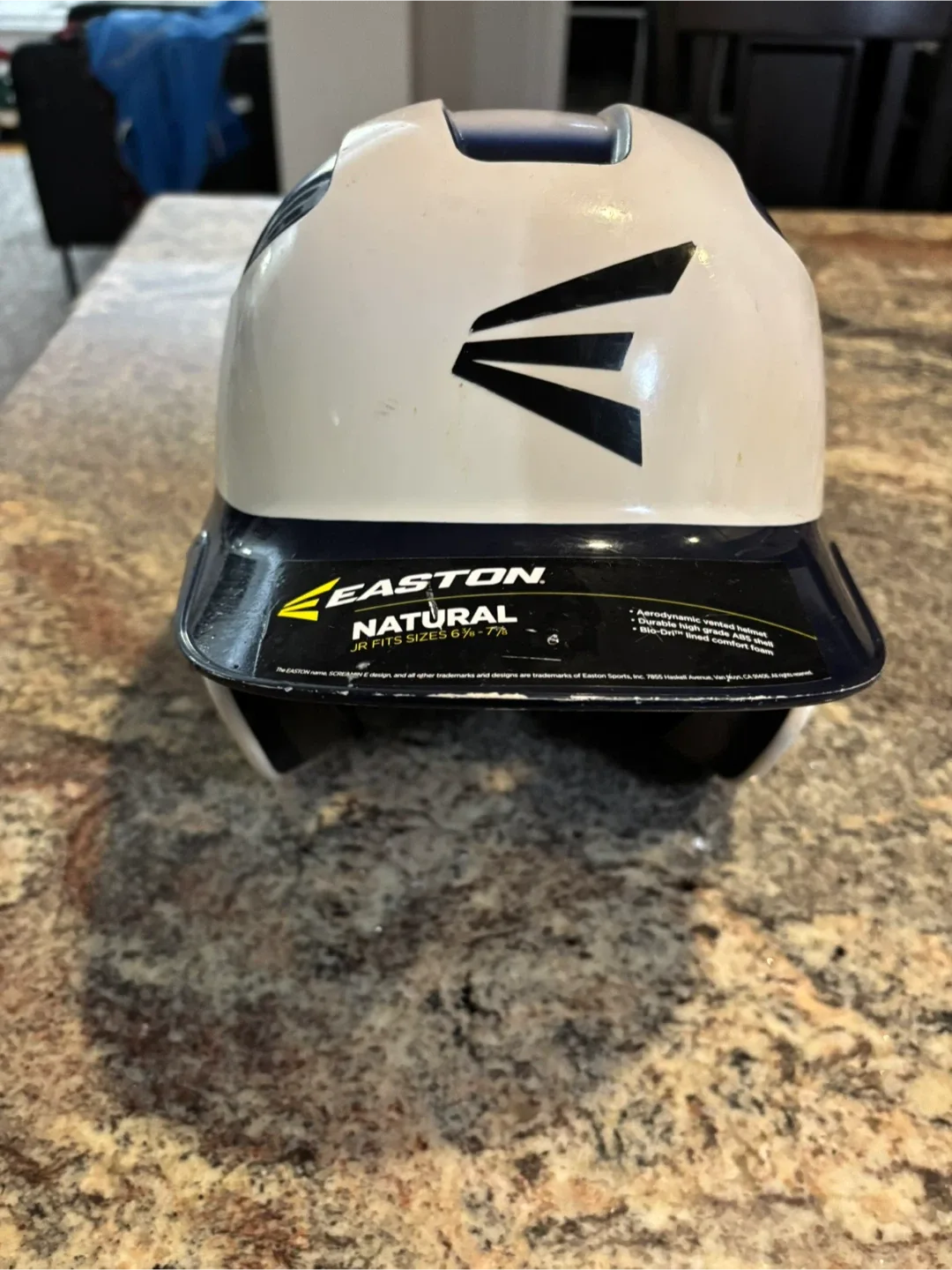 Easton Natural Jr. Baseball Helmet (Size 6 3/8 - 7 1/8)