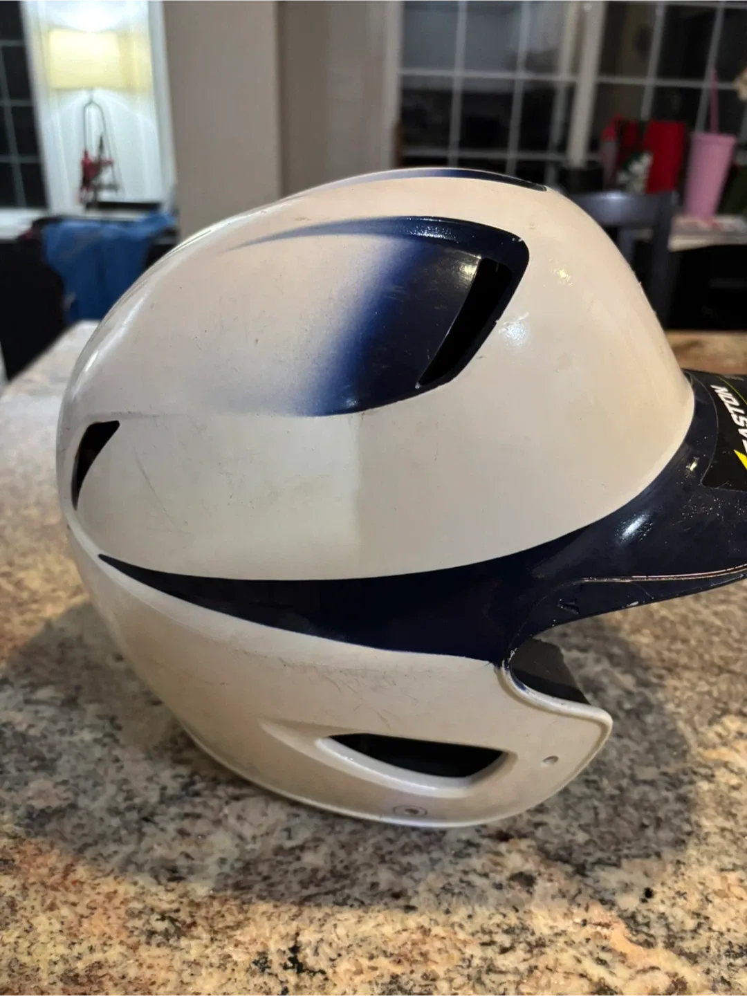 Easton Natural Jr. Baseball Helmet (Size 6 3/8 - 7 1/8) image indicator(2)