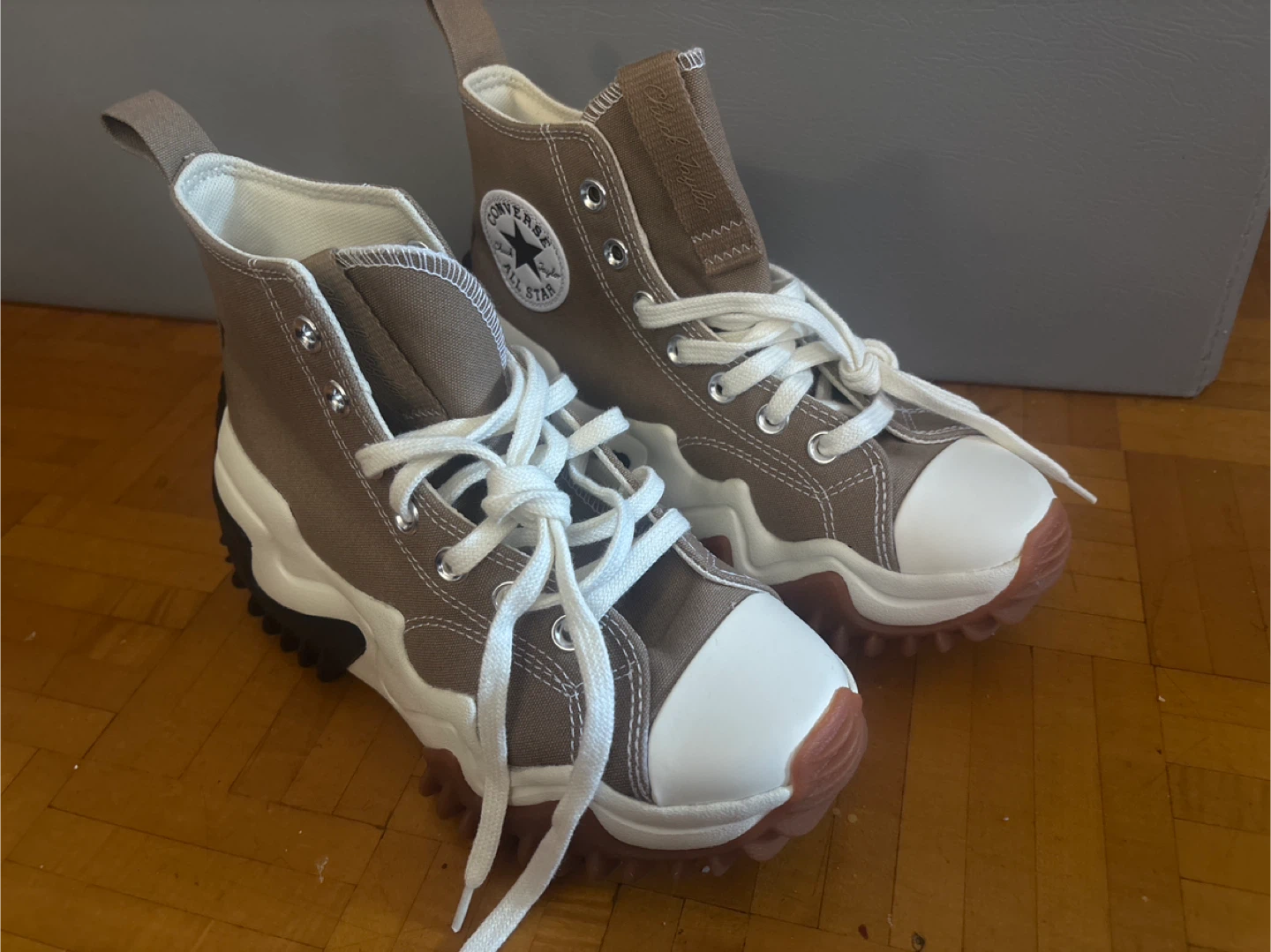 Converse Run Star Hike Platform high top - Size 6 - photo 3