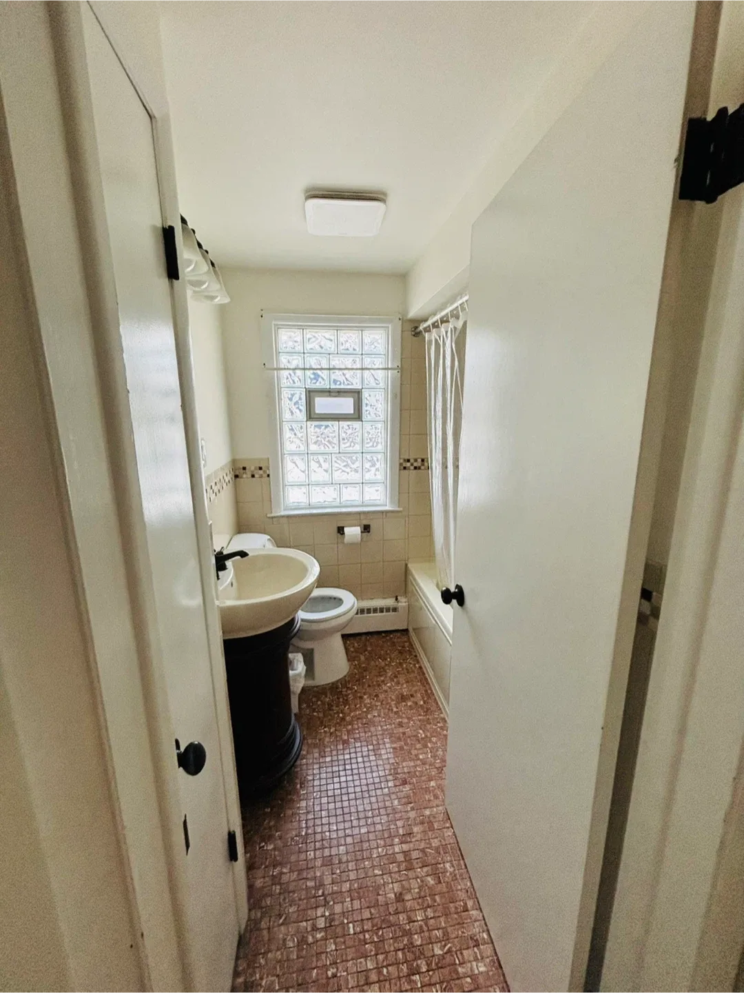 1995.00 Furnished rehab. Month to month image indicator(5)