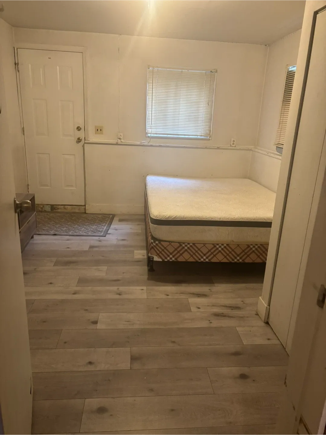 One bedroom basement image indicator(2)