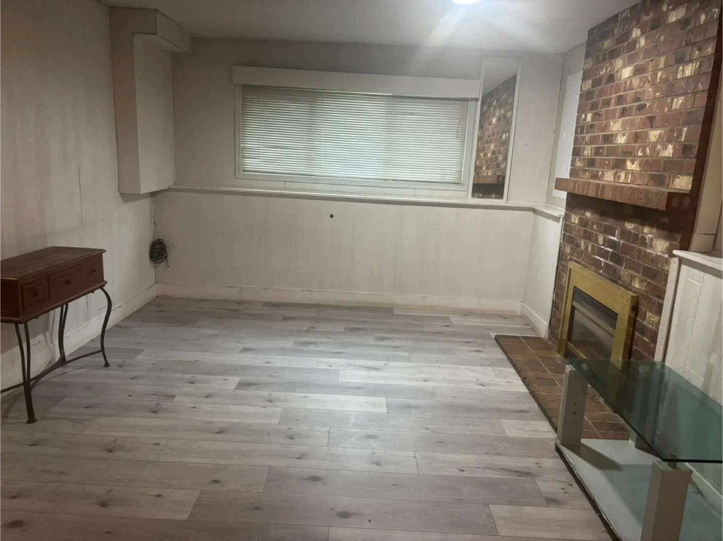 One bedroom basement image indicator(6)