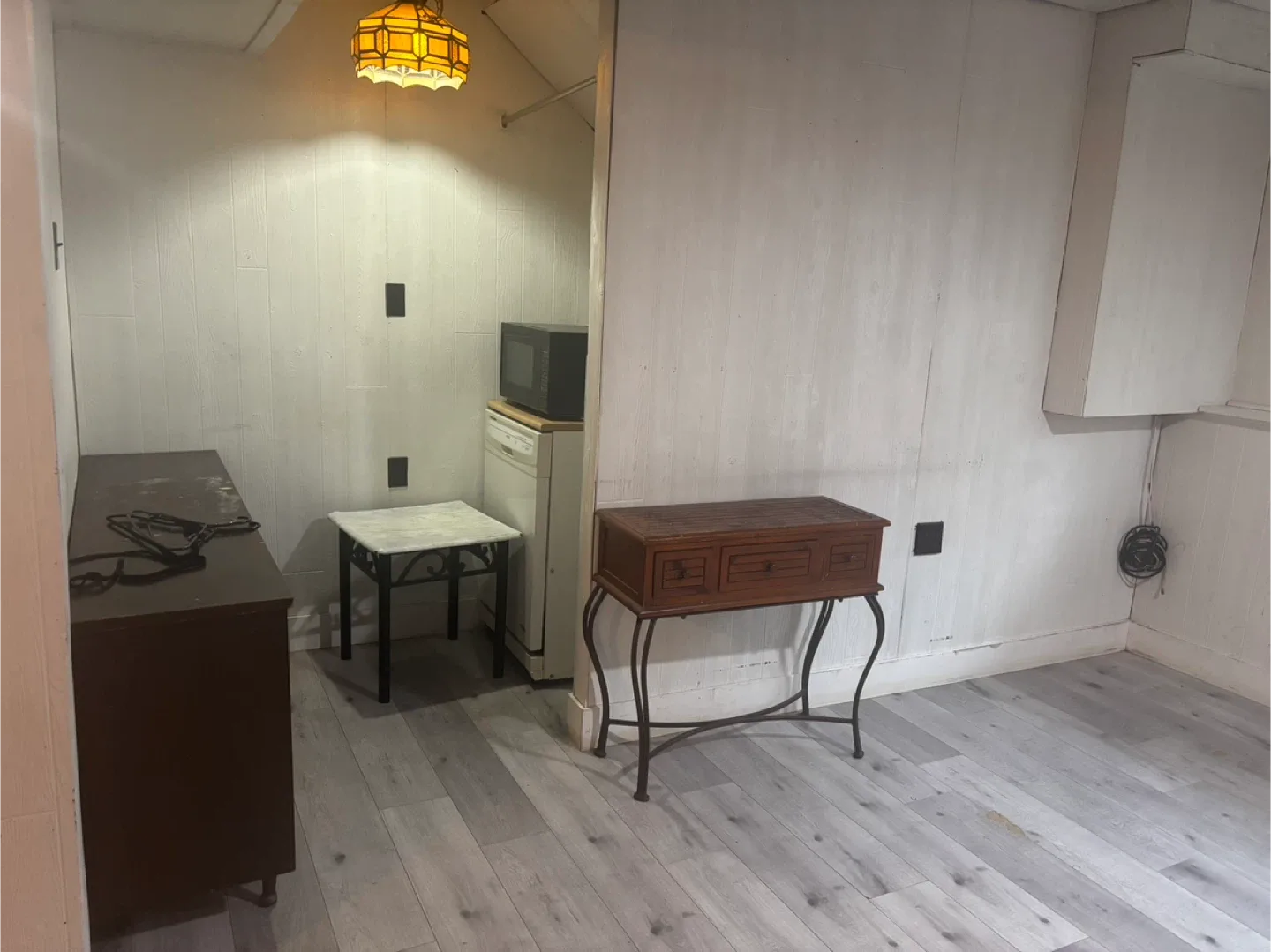 One bedroom basement image indicator(5)