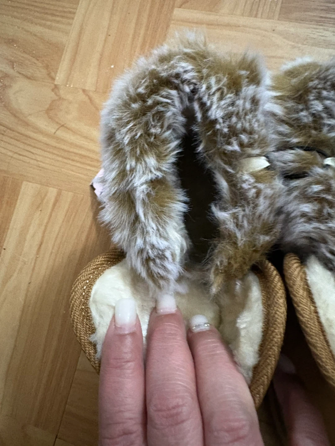Brown Faux Fur Winter Boots - Size 6 - photo 3