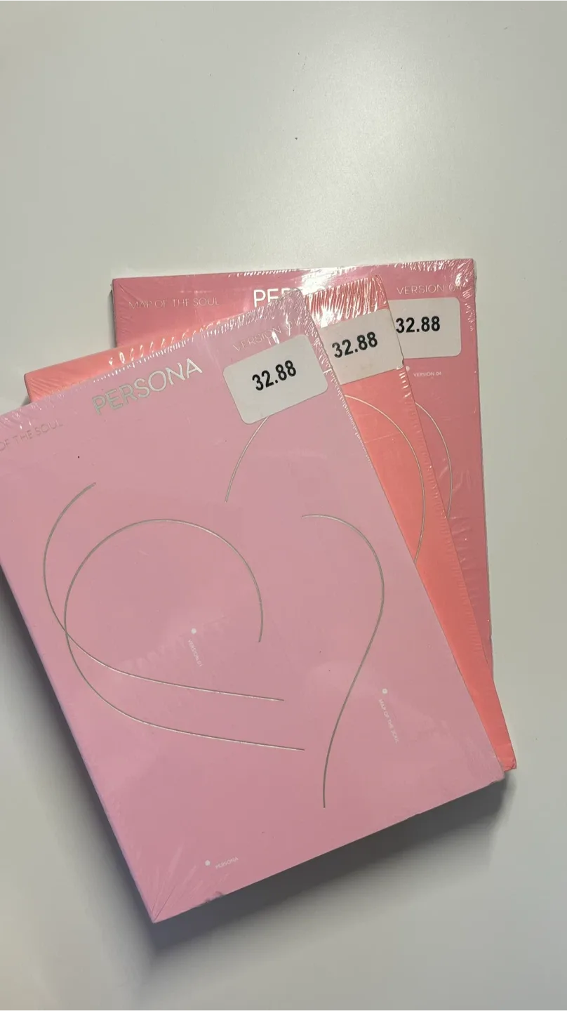 BTS Albums & Merch💜 image indicator(9)