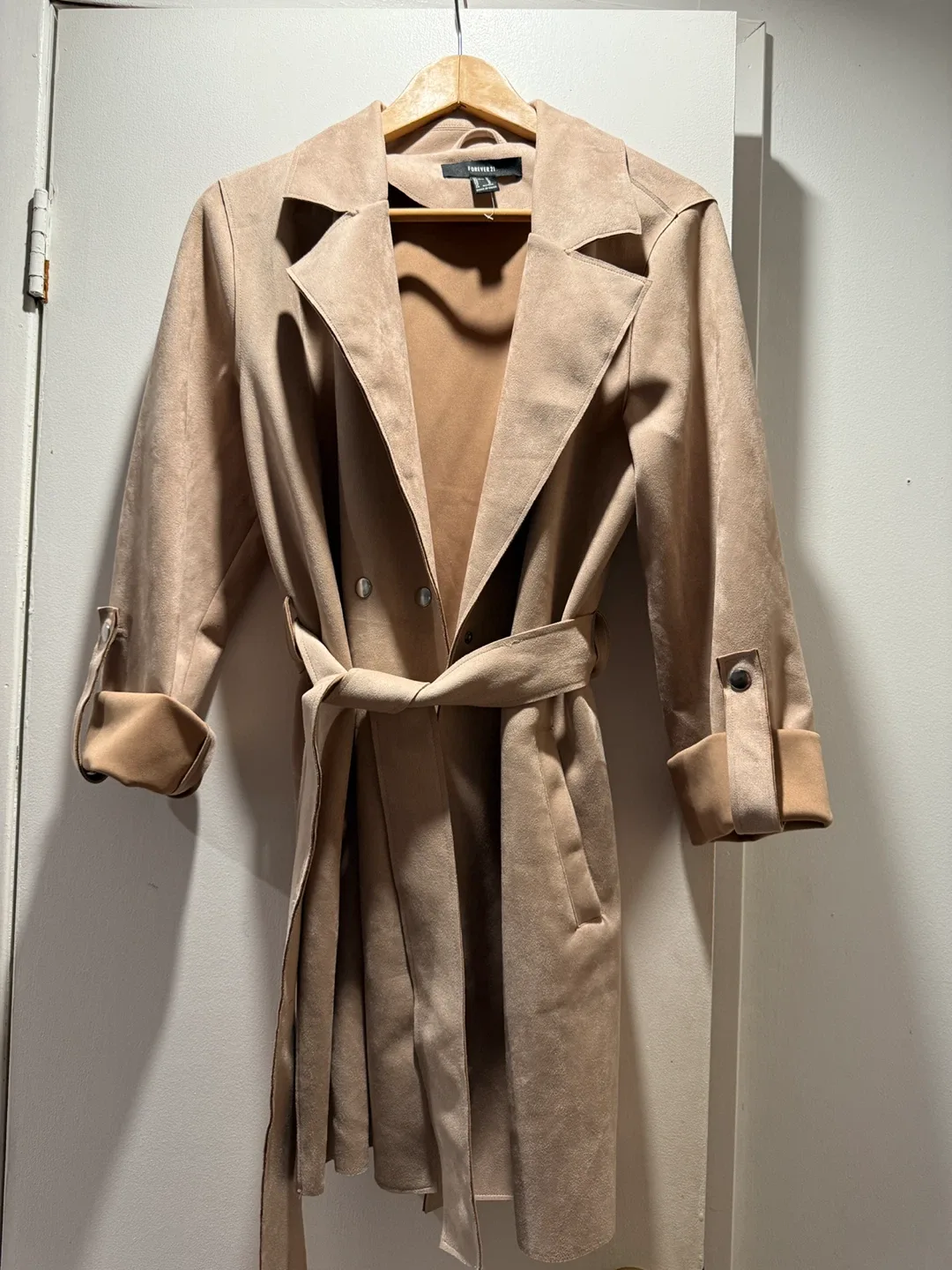 Forever 21 Tan Trench Coat - Size M