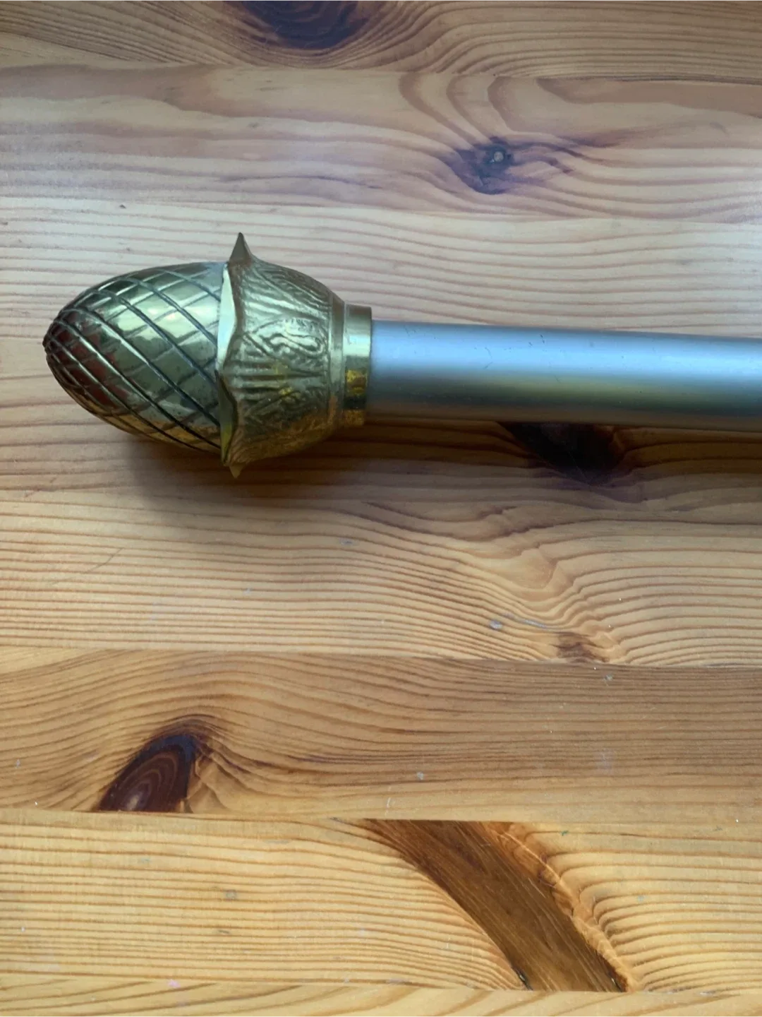 Brass Curtain Rod with Rings image indicator(3)