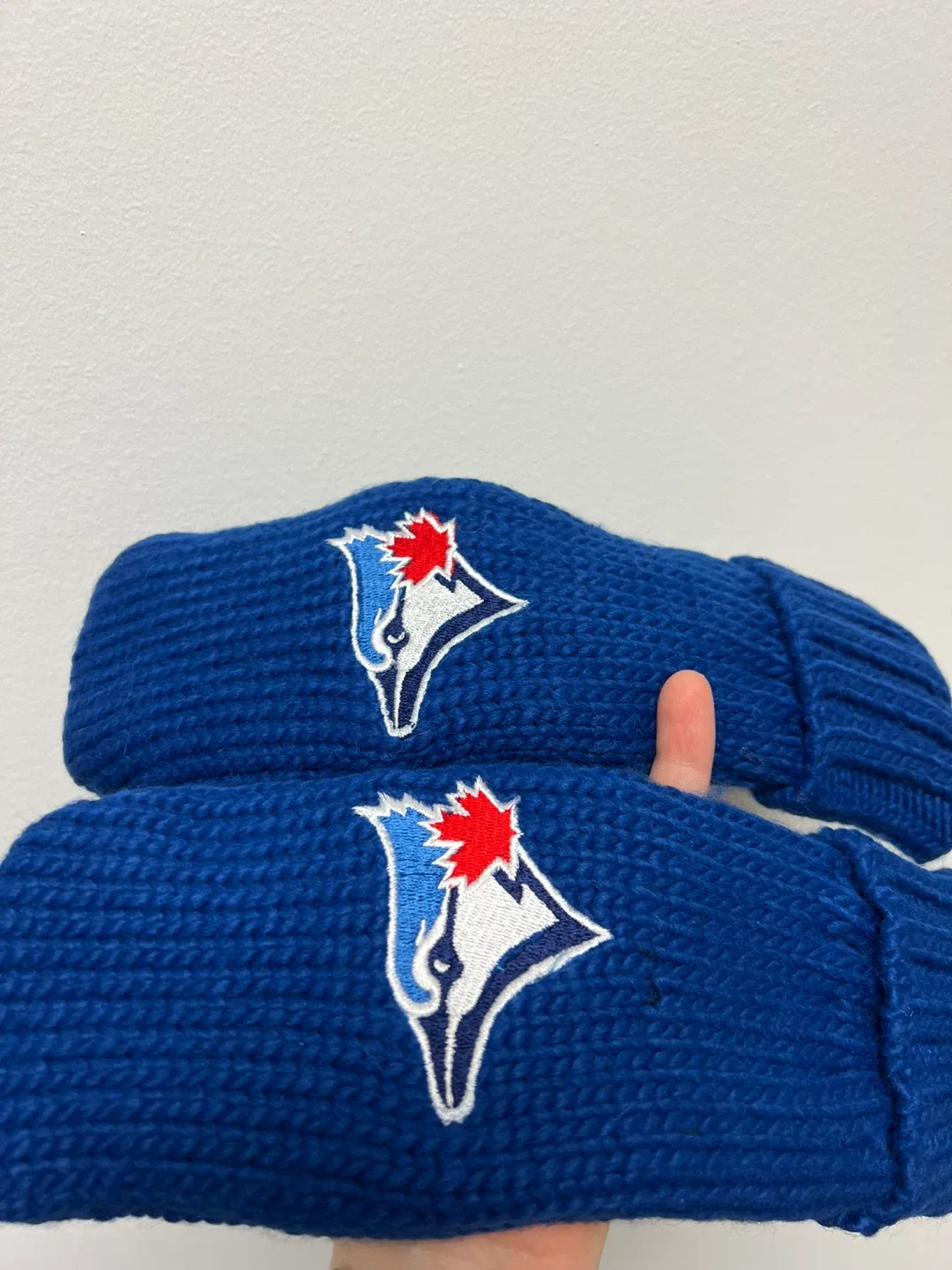 Toronto Blue Jays Knit Mittens