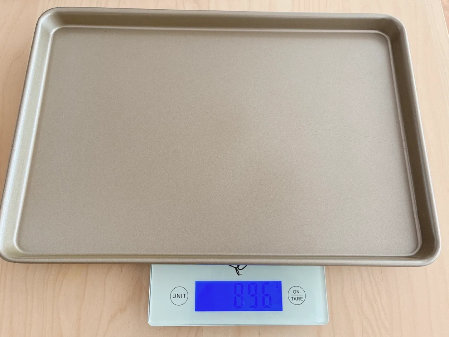 Two Large Heavy Gold Baking Sheet 30x44x2.5cm image indicator(2)