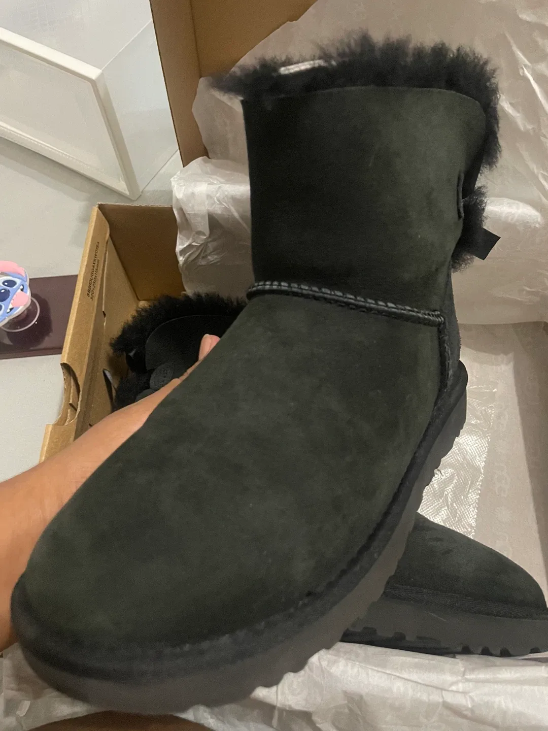 UGG Mini Bailey Bow II Black, Size 6 image indicator(7)