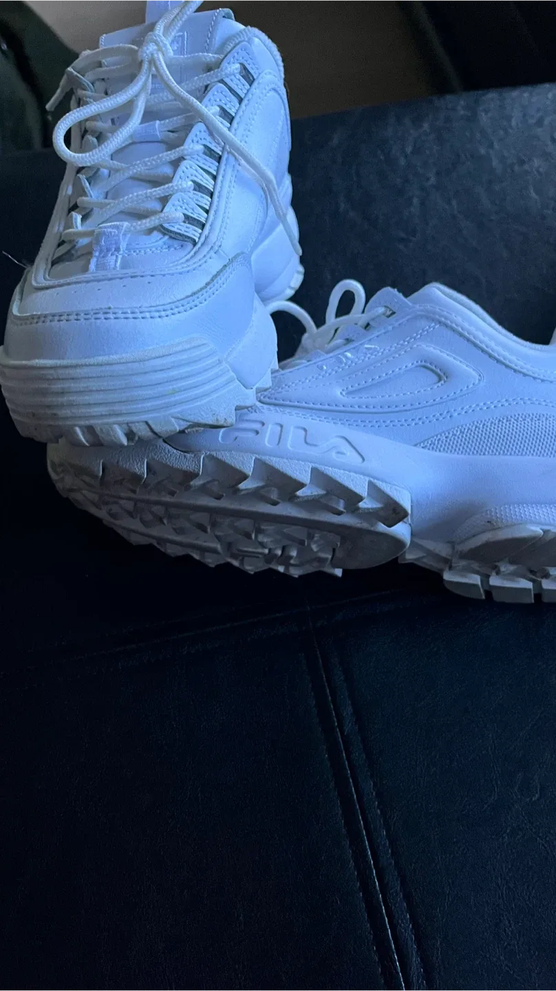 Fila Disruptor II White Sneakers - US Size 7