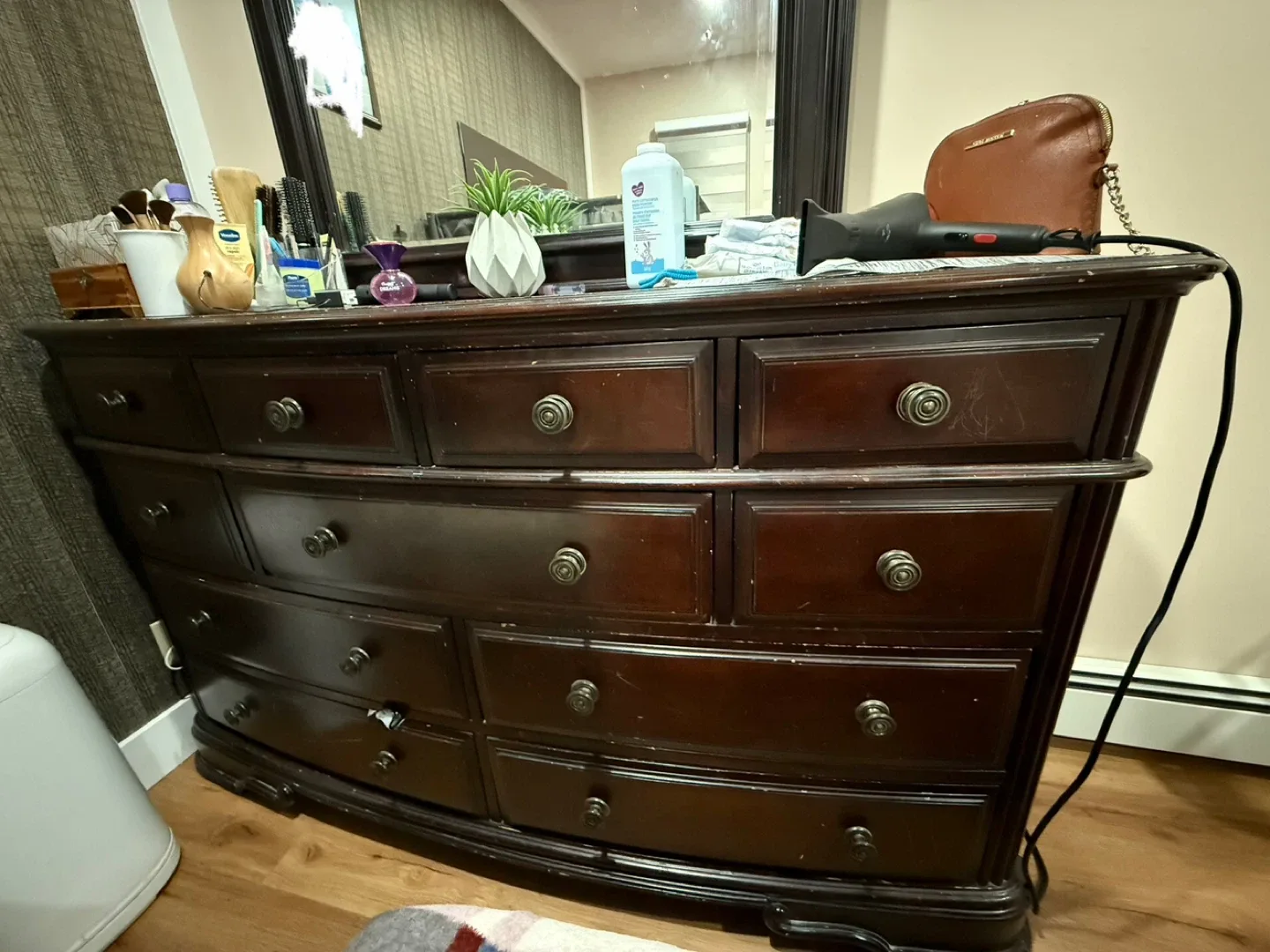 Dark Wood Dresser with Mirror image indicator(4)