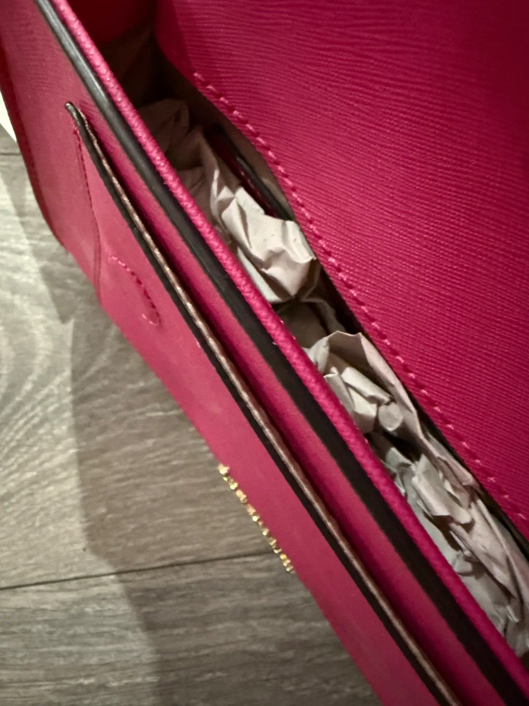 Calvin Klein Pink Crossbody Bag - Like New! image indicator(2)