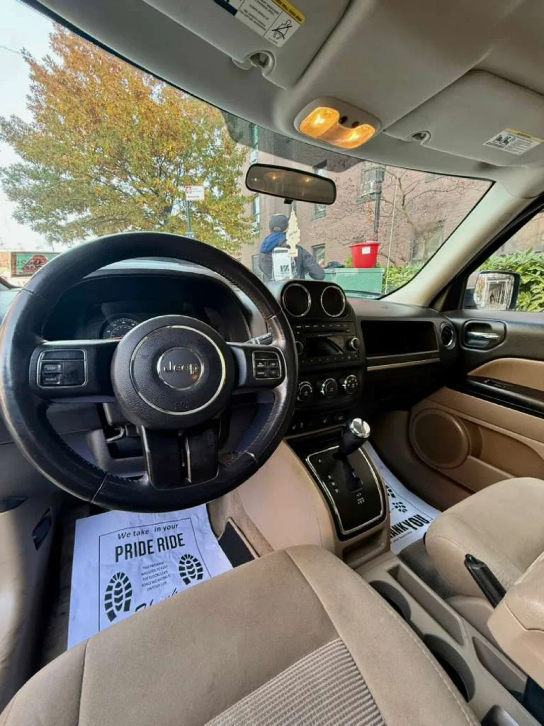 Jeep Patriot 2015 reliable and ready to drive. image indicator(3)