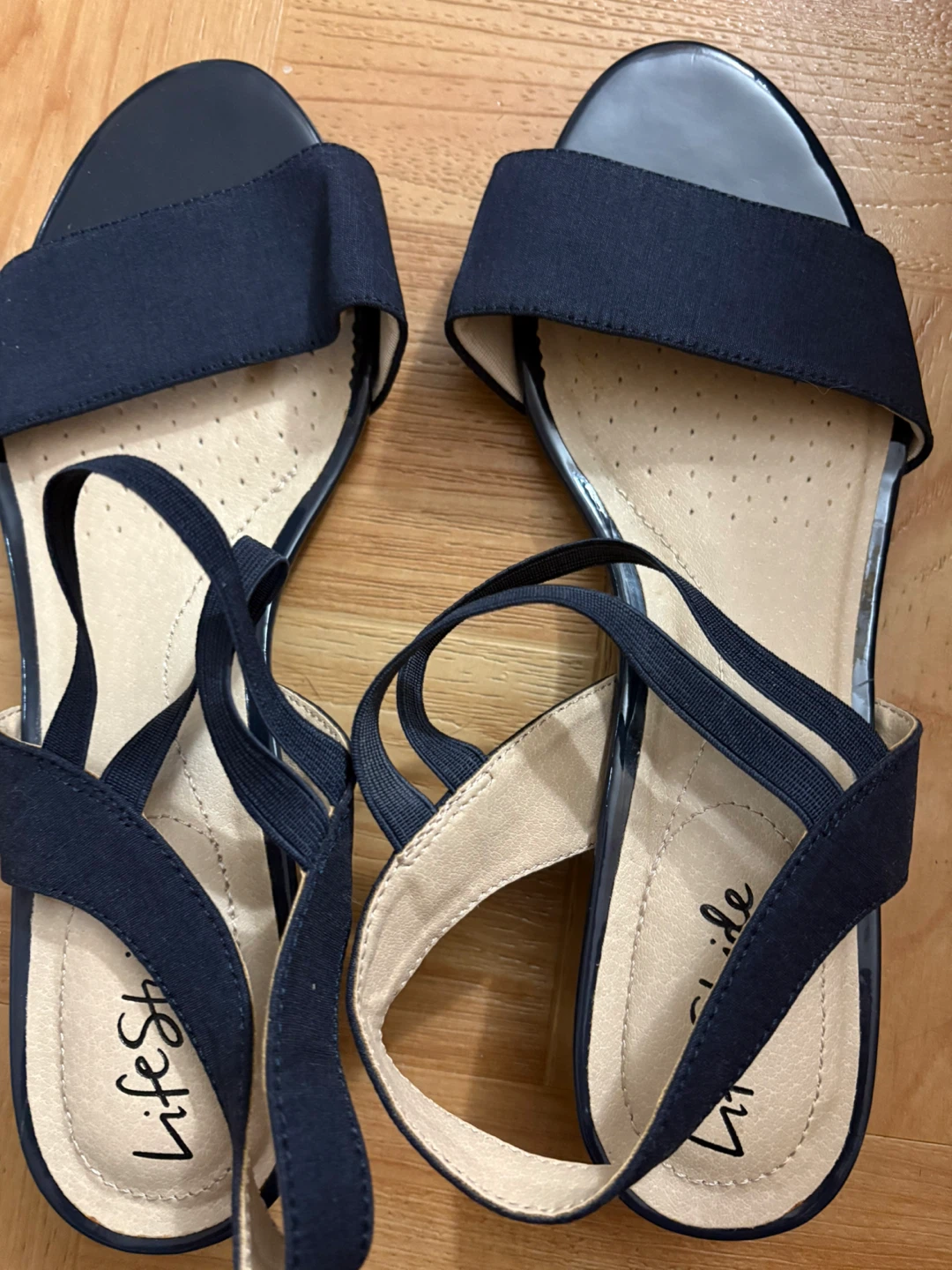 Life Stride Navy Sandals - US Women's 9W - photo 5