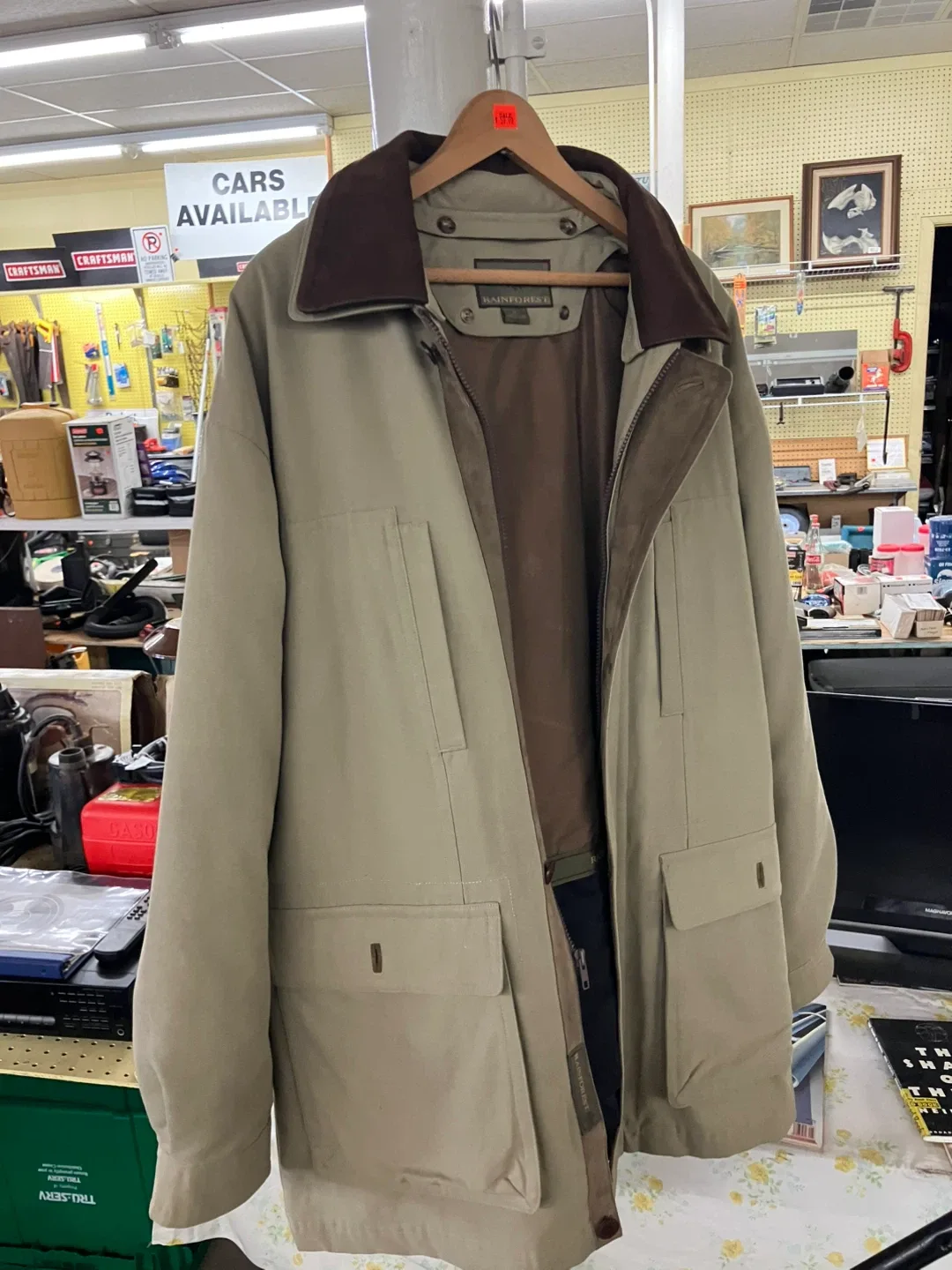 Rainforest Men's Coat image indicator(3)