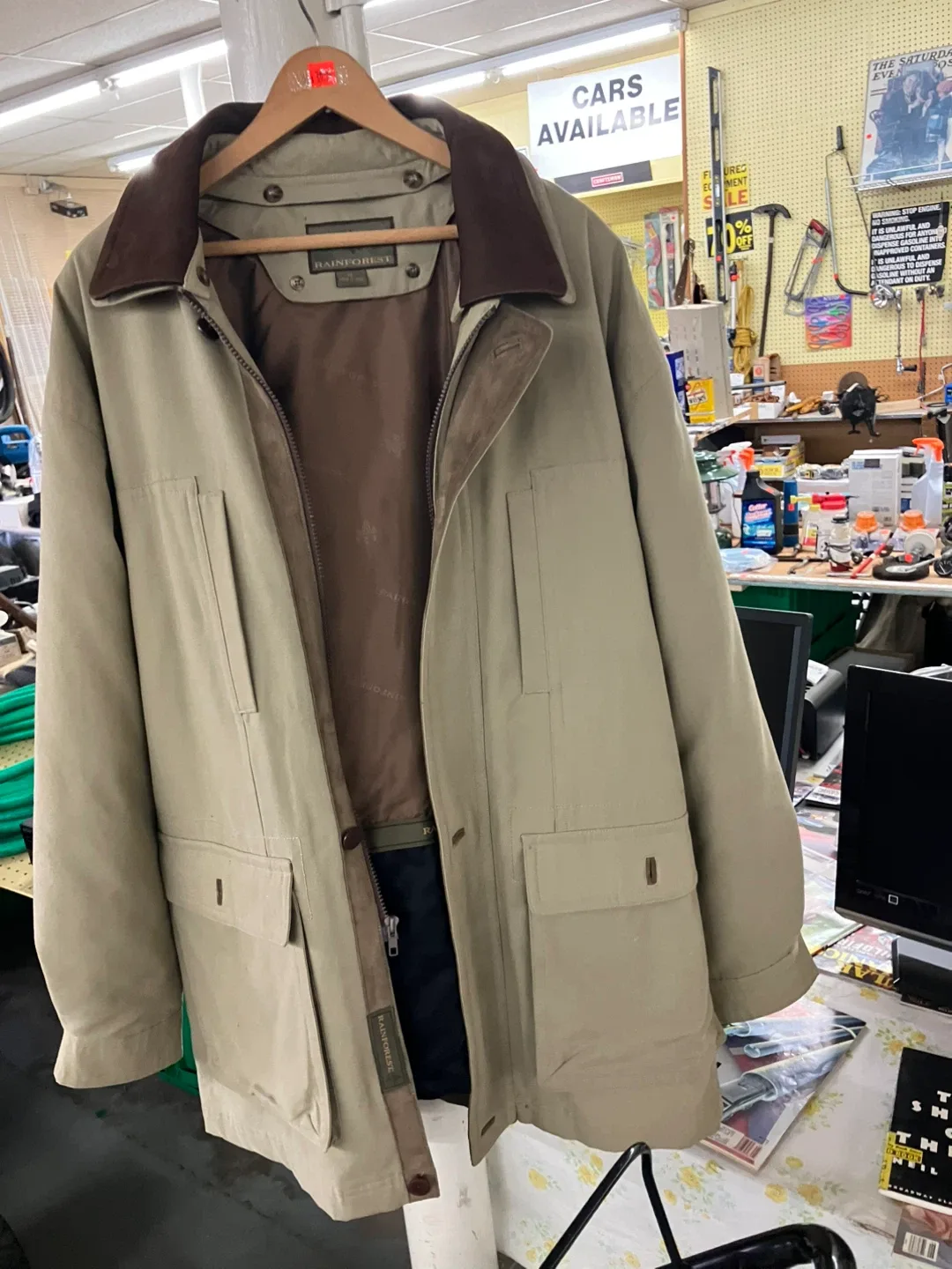 Rainforest Men's Coat image indicator(2)