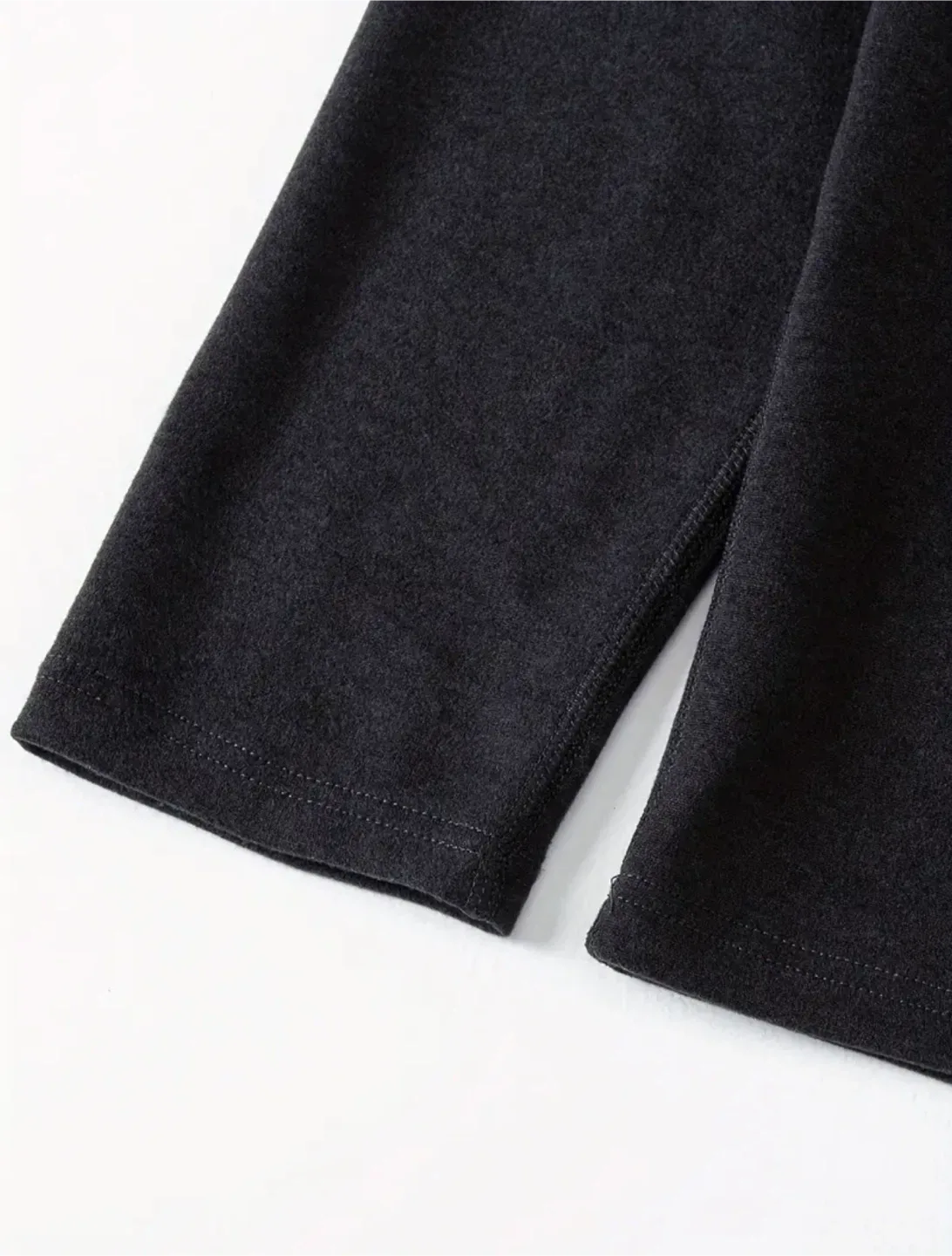 Black Thermal Underwear Set - Top & Bottom image indicator(4)