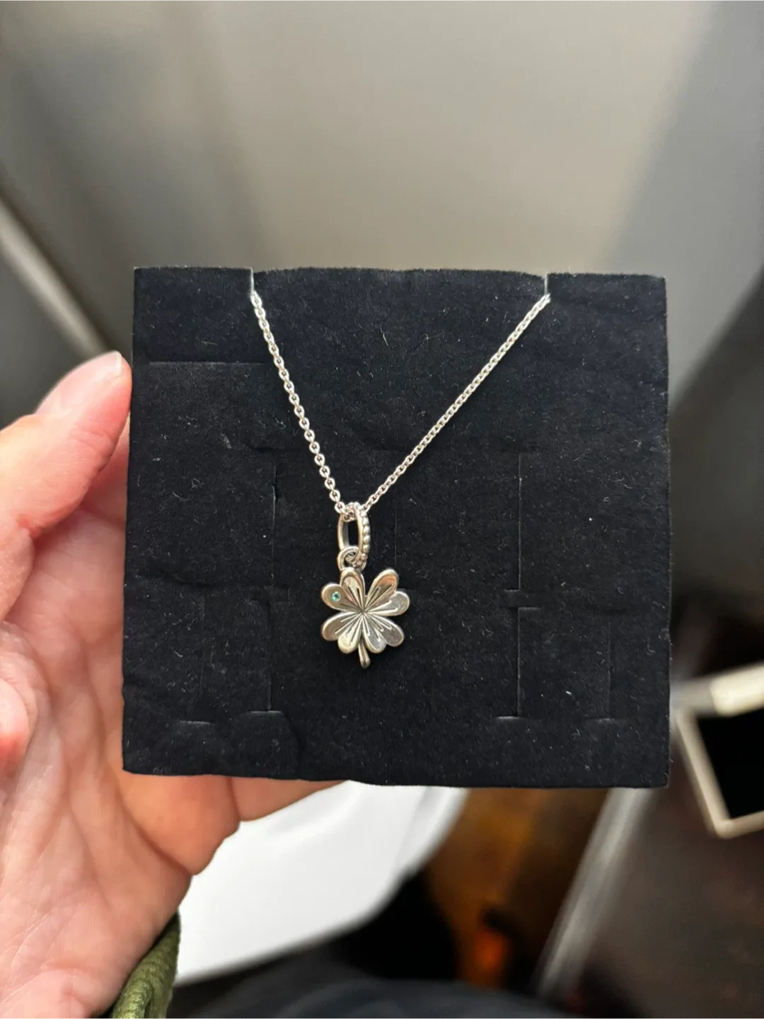 Pandora Four-Leaf Clover Pendant Necklace image indicator(3)