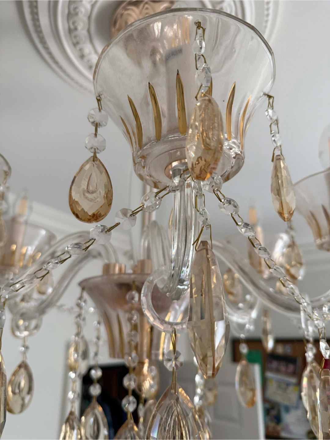 Elegant Chandelier with Crystal Drops