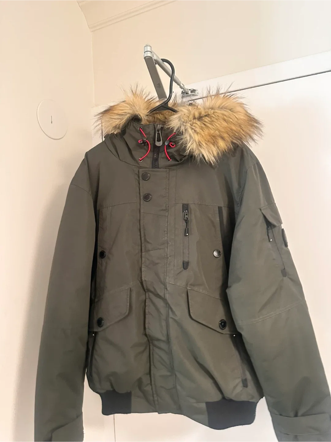 Noize Men's Bomber Jacket - Olive Green image indicator(3)