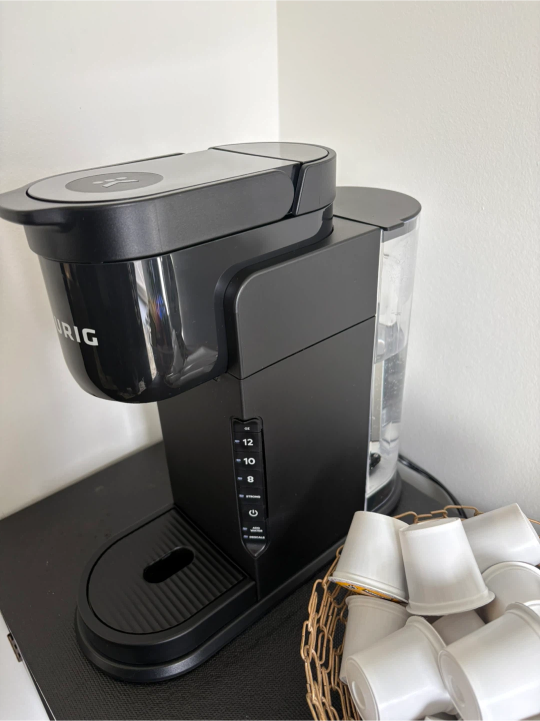Keurig Single-Serve Coffee Maker – Great Condition - photo 2