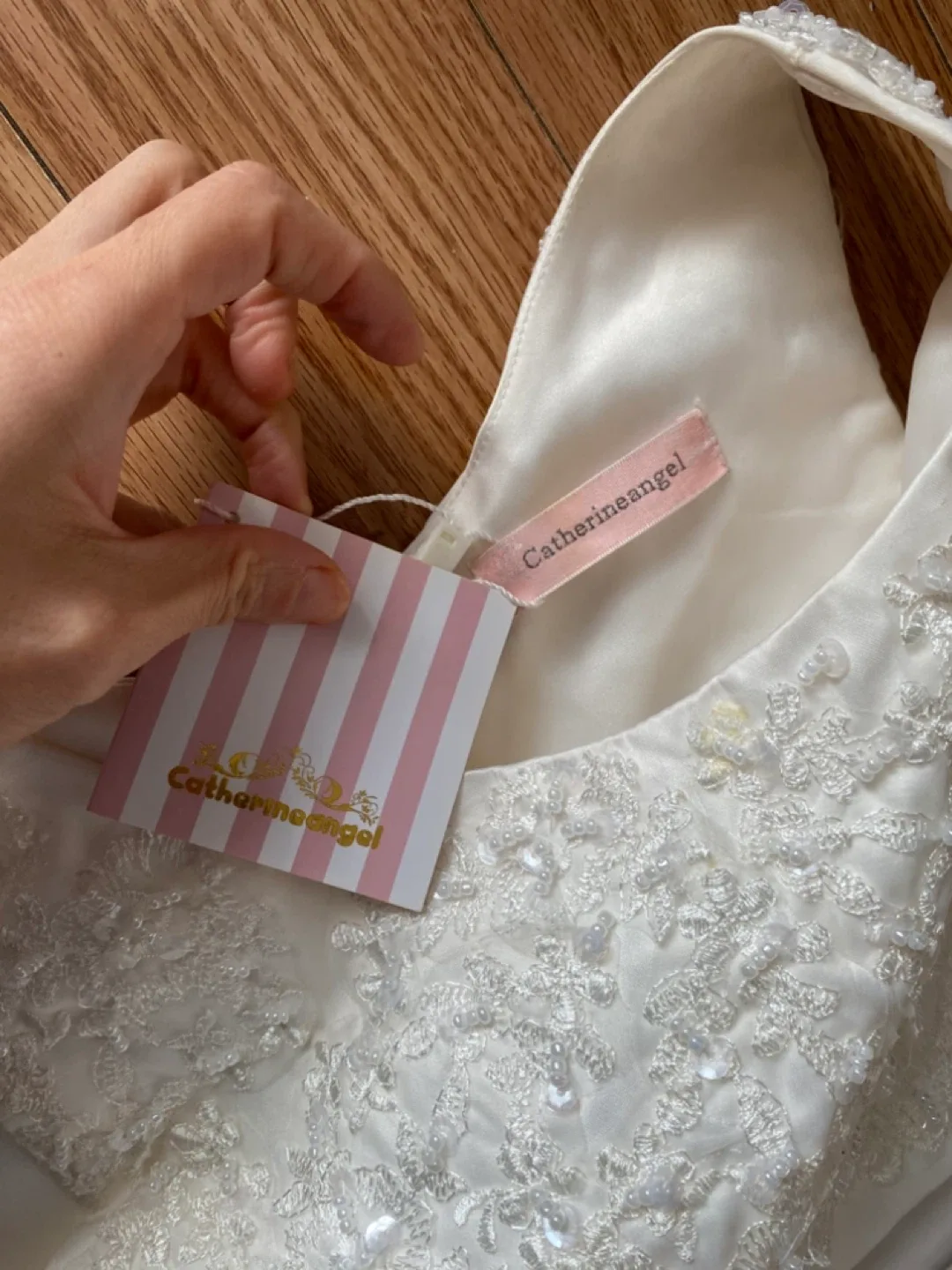 New Heavy Duty Catherine Angel Four layer gauze Dress image indicator(4)