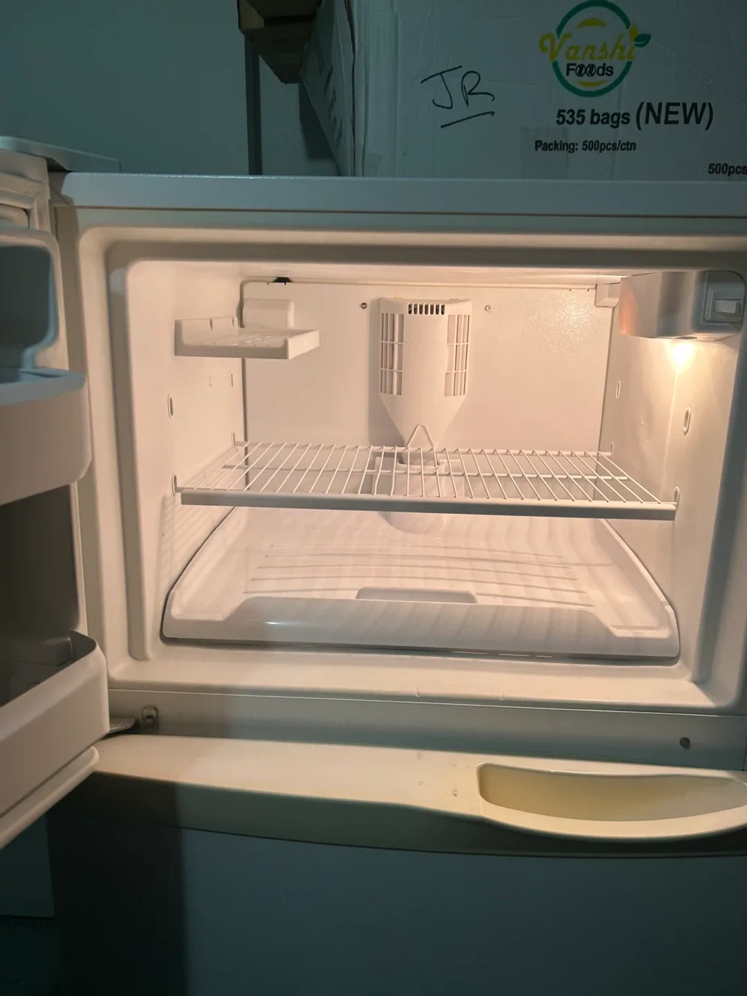 KitchenAid White Refrigerator image indicator(4)