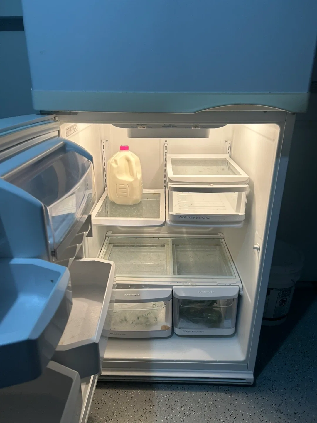 KitchenAid White Refrigerator image indicator(7)