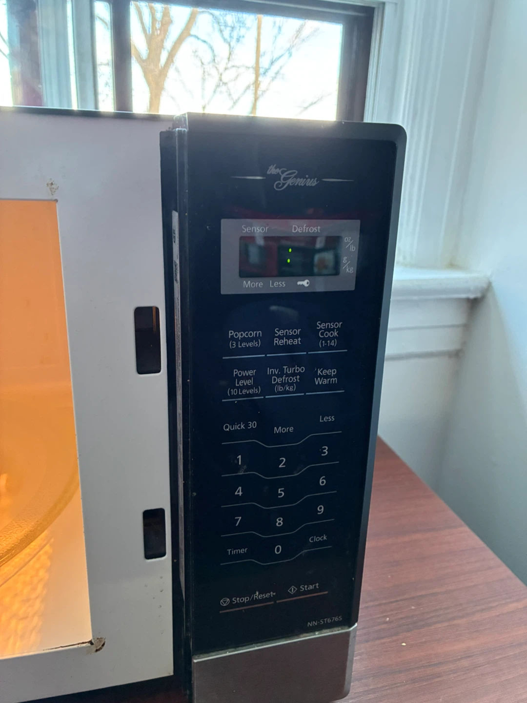 Panasonic Microwave$40 - photo 4