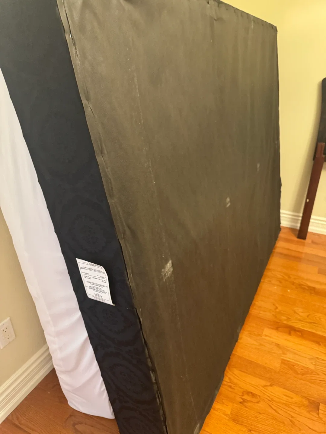 Queen Size Box - BR Foundation 18