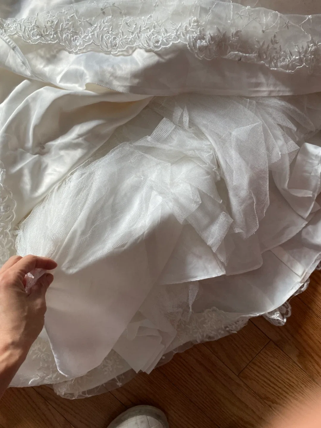 New Heavy Duty Catherine Angel Four layer gauze Dress image indicator(7)