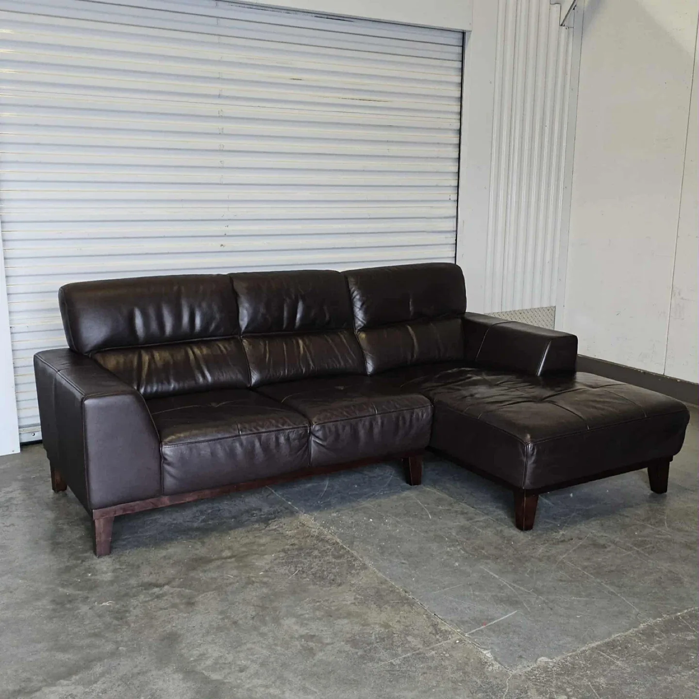 Genuine Leather chocolate brown right facing