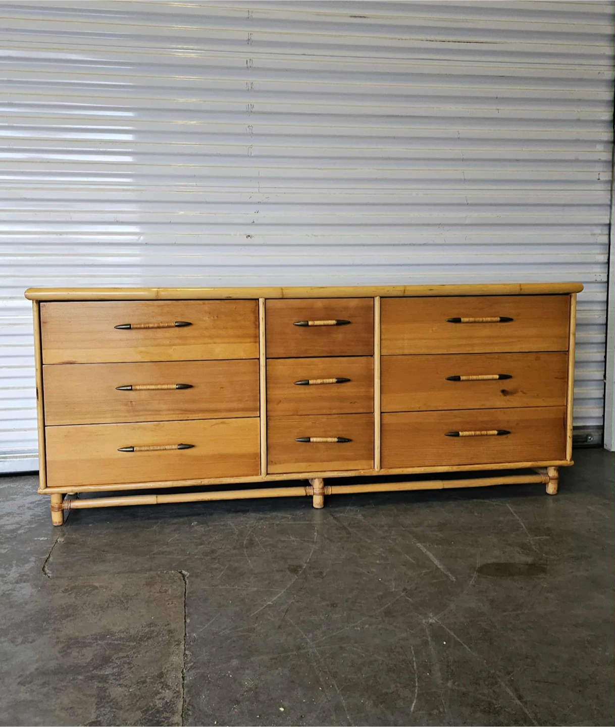 9 drawer solid pine & Rattan dresser/side board - photo 4