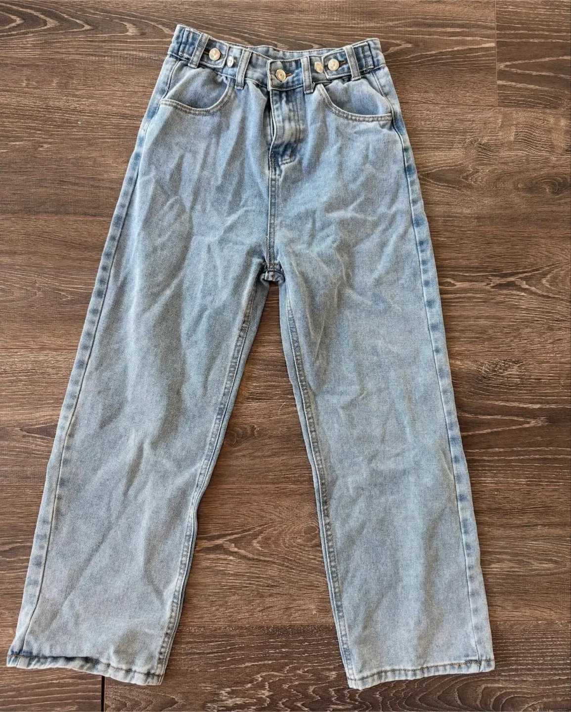 High Waisted Jeans size 26