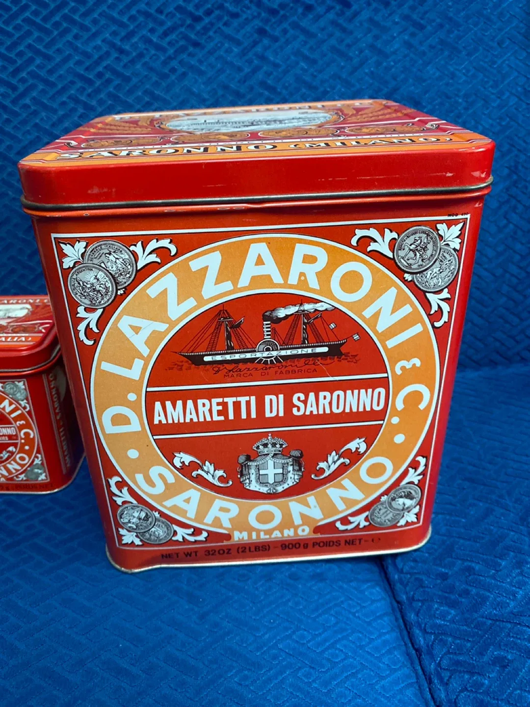 Lazzaroni Amaretti di Saronno Cookie Tins - Set of 3 image indicator(4)