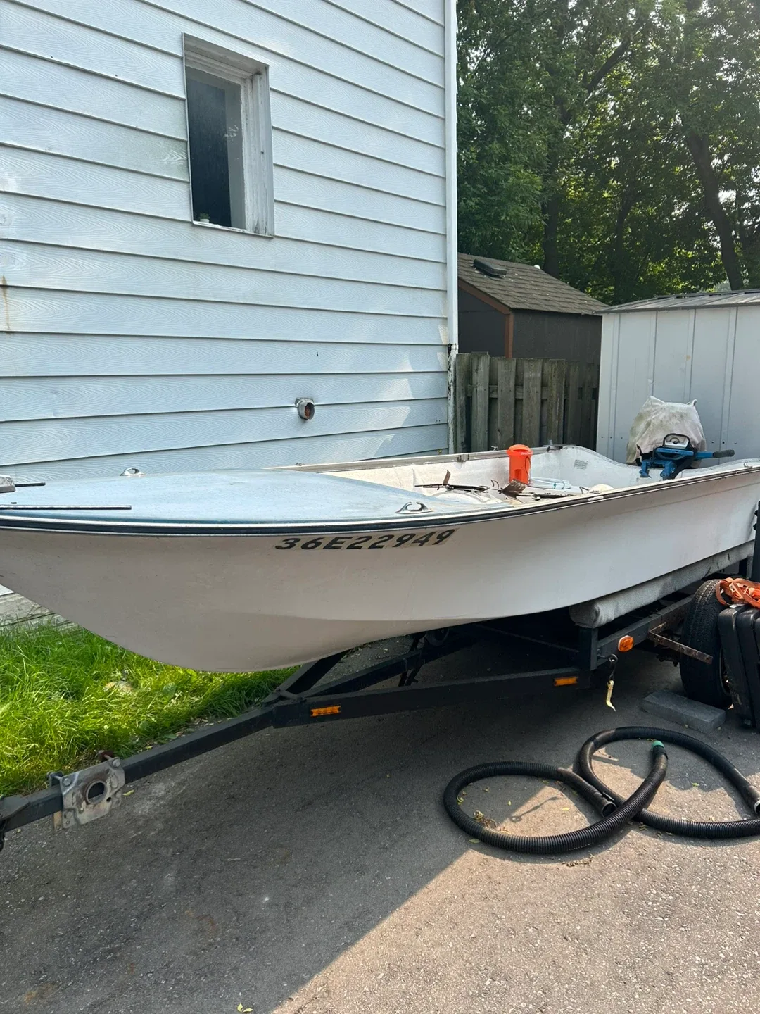 Johnson Seahorse Outboard Motor & Boat