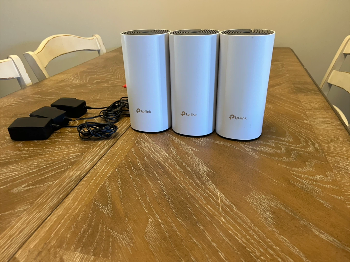 TP-Link Deco E4R Whole Home Mesh WiFi System - photo 2