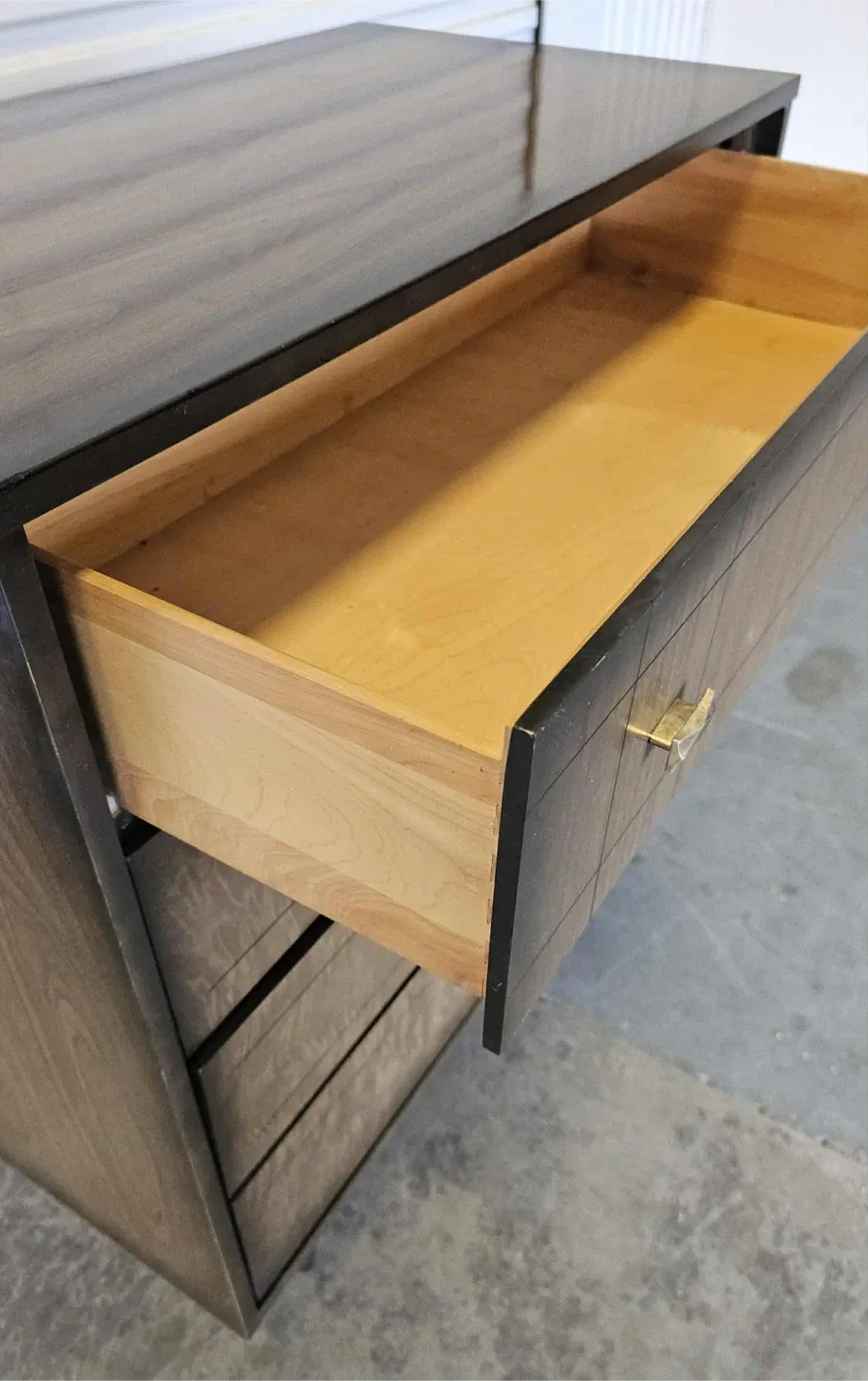 4 drawer mcm dresser image indicator(2)