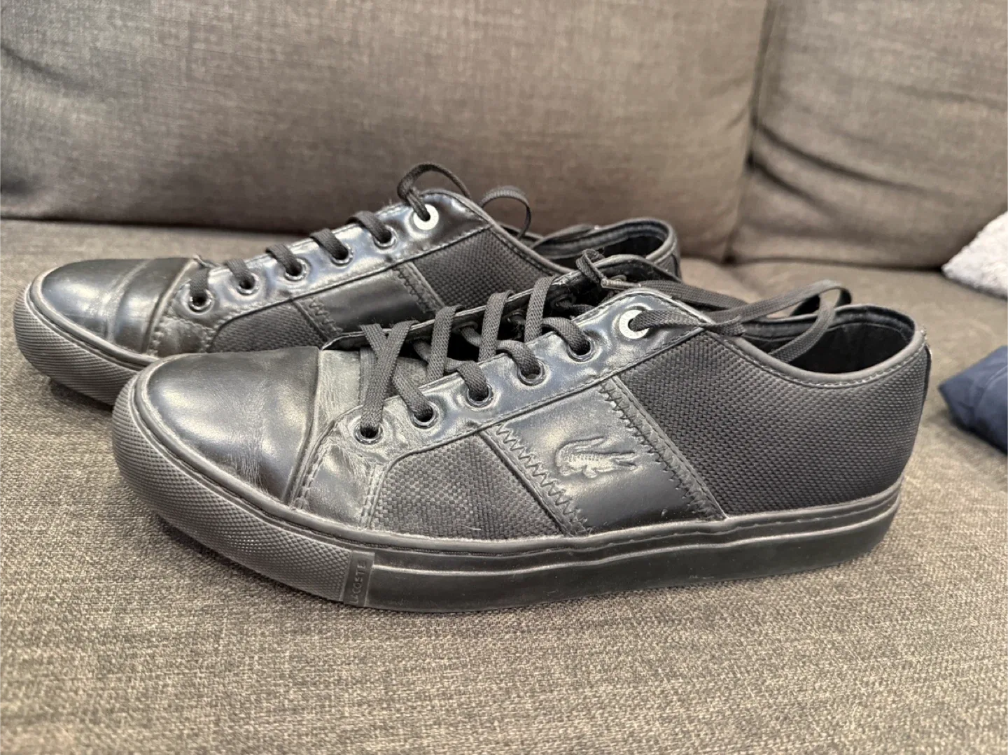 Lacoste Cerberus BL SRM Black Sneakers - Size 9.5 image indicator(2)