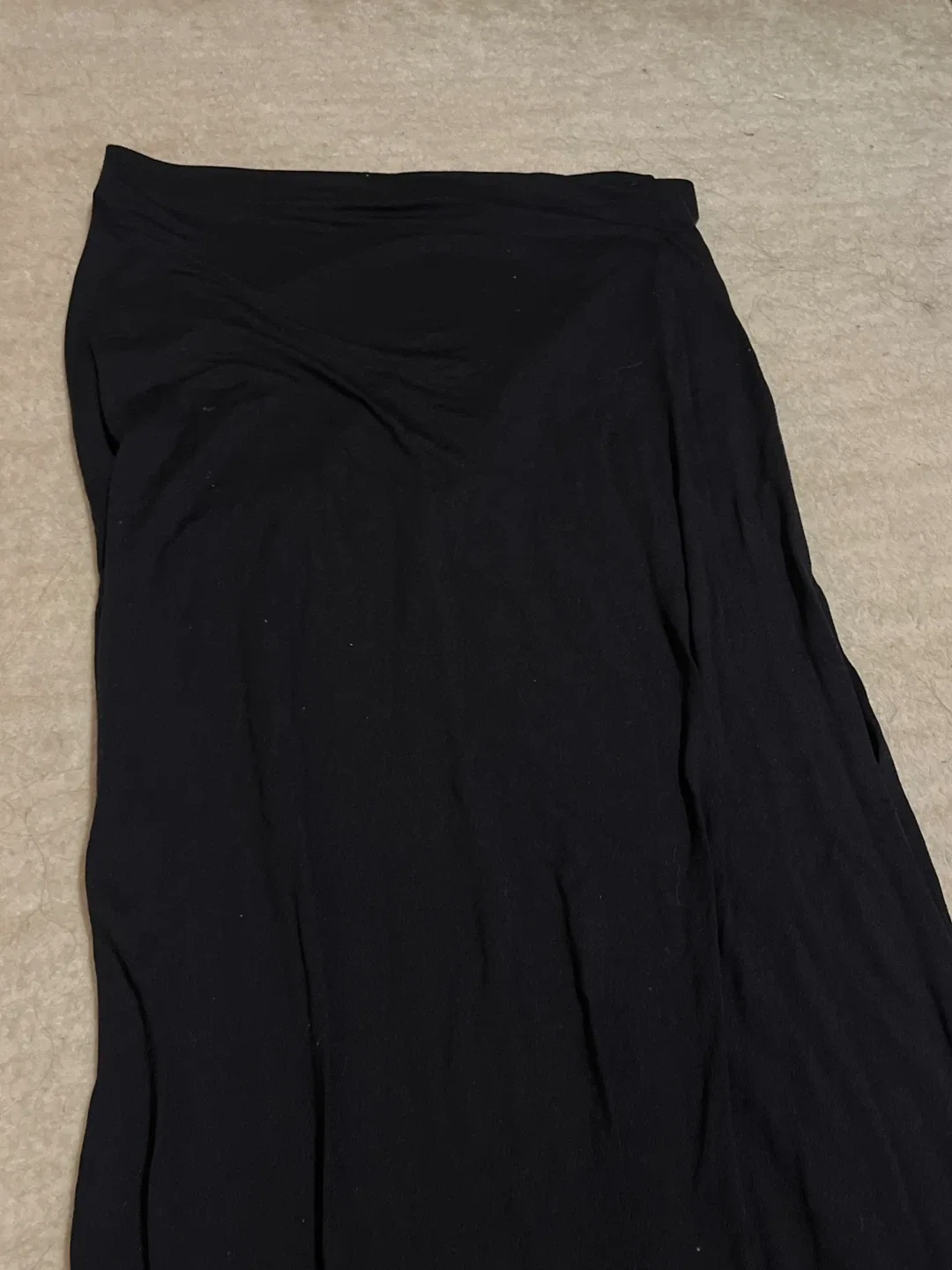 Black Maxi Skirt image indicator(2)