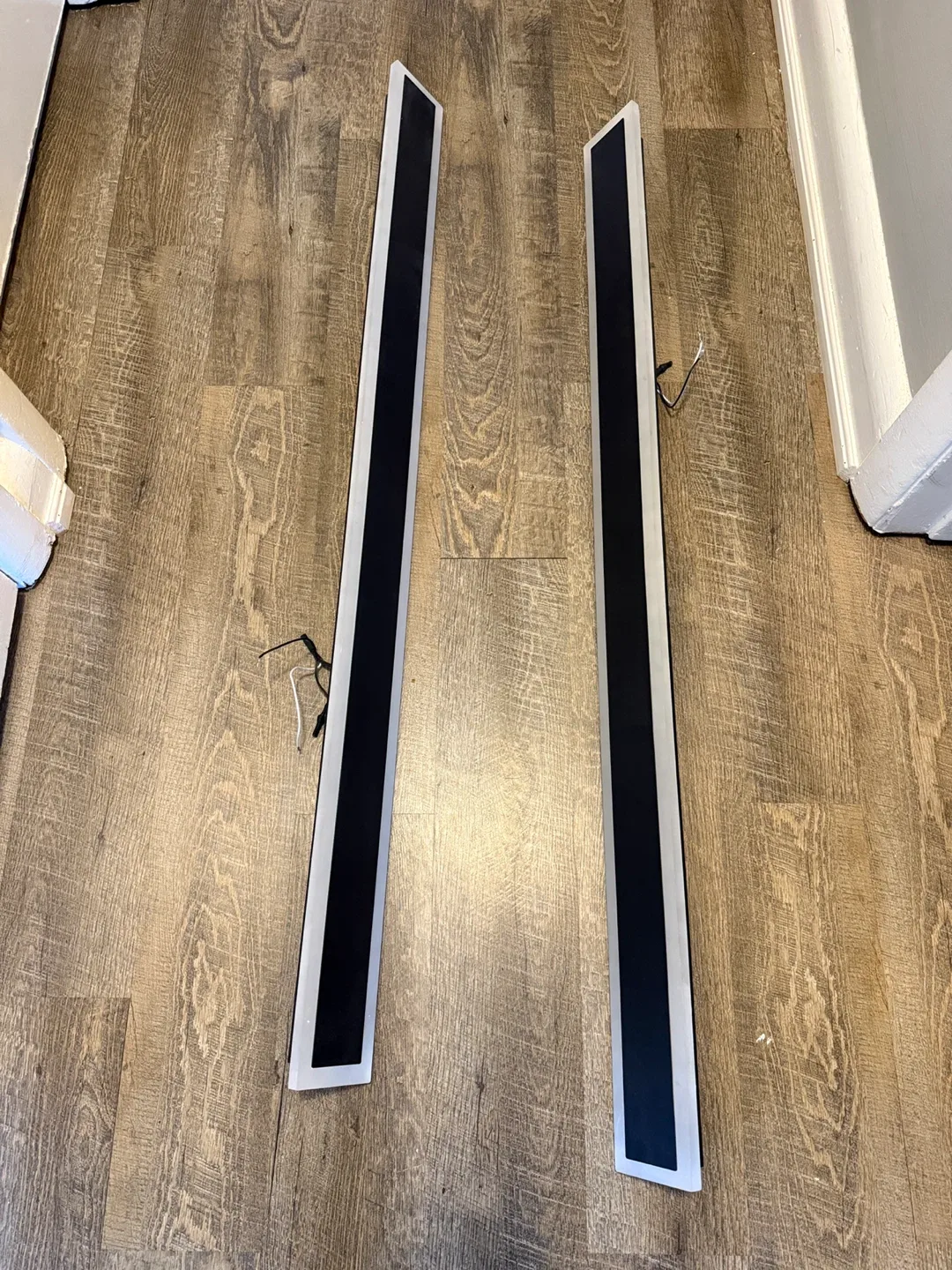 Tipace Modern LED Outdoor Sconce 47.2in