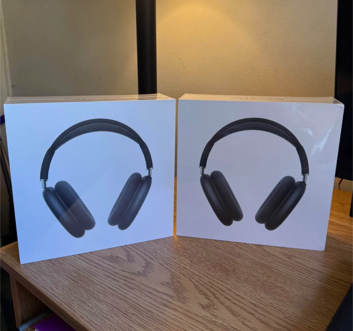 Apple AirPods Max Midnight (USB-C) Sealed image indicator(6)