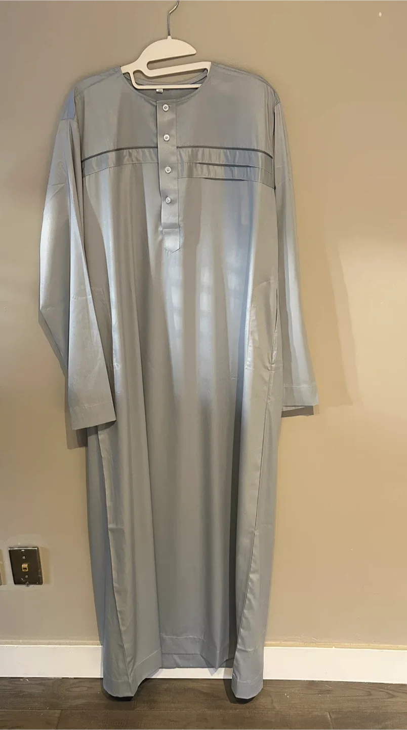 Men's Thobe - Size 56 - New - $30 - East York