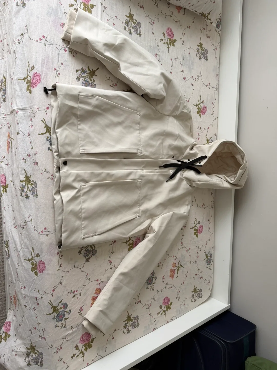 Zara Cream Puffer Jacket - Size L