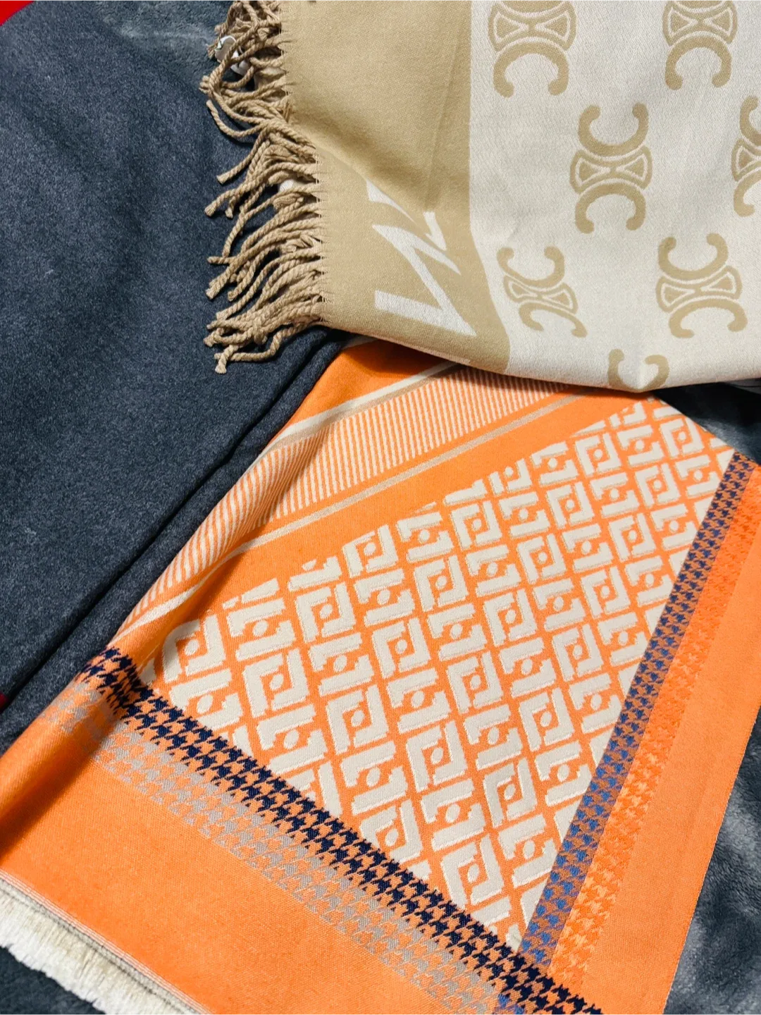 Branded Scarves image indicator(5)